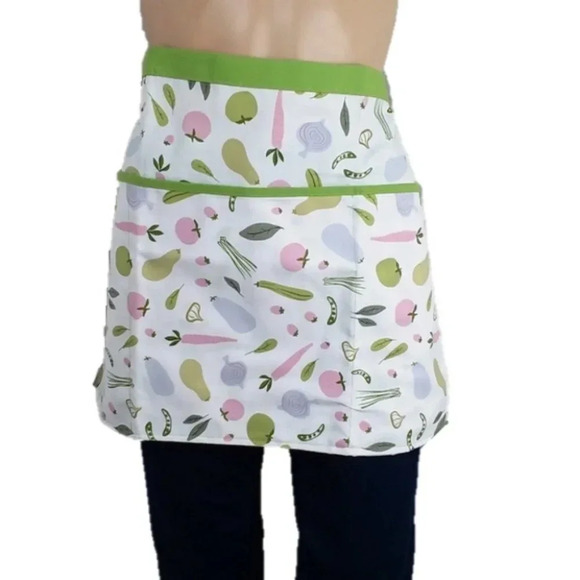 Target Garden Vegetables Apron - Picture 1 of 6